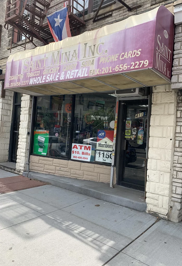 MINI GROCERY STORE IN THE HEART OF CENTRAL AVE JERSEY CITY HEIGHTS SHOPPING DISTRICT. WITH SO MANY POSSIBILITIES. CIGARRETE AND TOBACO WHOLESALE THAT CURRENT OWNER WILL GIVE CLIENTELLE INFO. LICENCE IS NOT TRANSFERABLE NOR FOR SALE BUT CAN APPLY FOR SUCH WITH STATE OF NEW JERSEY. SO MUCH POTENTIAL FOR THIS TYPE OF BUSINESS.