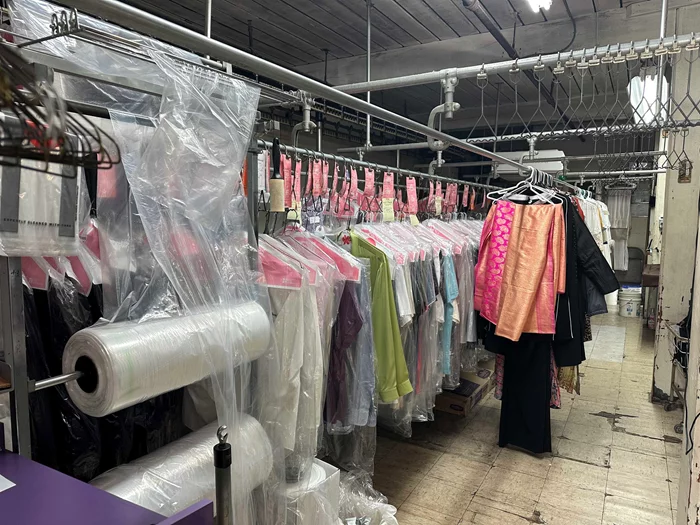 Well Established Dry Cleaner Located in The Heart Of Lodi, Near Walgreens and The City Hall Busy Street