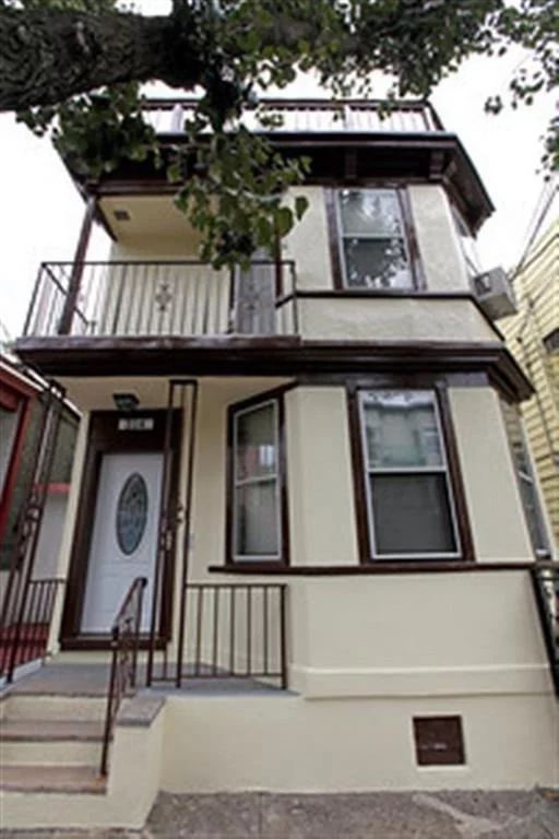 5 Family Investment opportunity in Prime location. Close to shopping, NY transportation & light rail. Perfect for the owner investor or investment only. 2 buildings, very well maintained with a deck and a balcony also has one off street parking space. Price to sell!!! Excellent Opportunity.