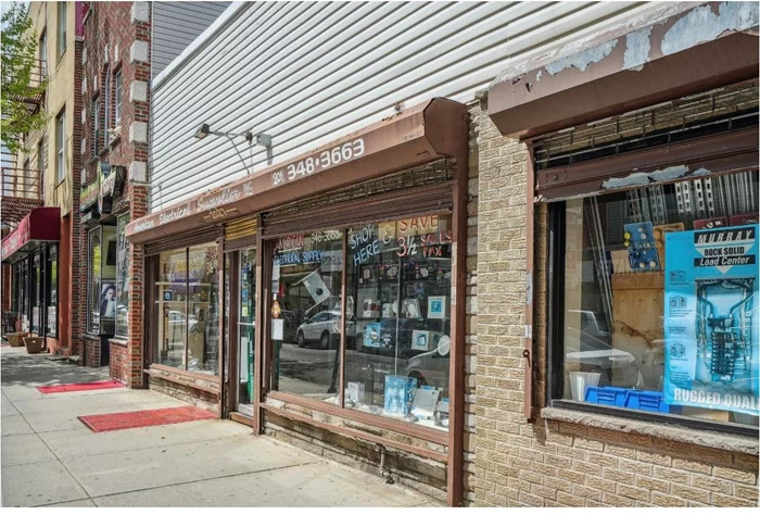Great investment property in the Heart of Union City on Bergenline ave. Vacant Store front + basement for storage.
