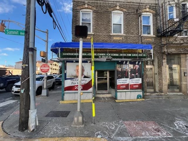 COMMERCIAL SPACE Mixed use retail space located in the heart of jersey city, location was a retail space with a restaurant/kitchen in the rear, includes 2 parking spaces. PROPERTY COMES AS IS, TENANT WILL BE RESPONSIBLE FOR ALL REPAIRS AND CITY CERTIFICATES INCLUDING C.O.