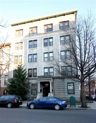 Gorgeous 3 bed 2 bath duplex in a well maintained pre-war building across from Van Vorst park. 1883 sq ft of living space as well as a private terrace. SS appliances in kitchen, hardwood floors through out, and parking space deeded to unit. Near path, buses, schools, parks and great downtown restaurants.