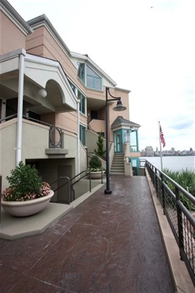 This amazing 3 BR/3 BA has a one of a kind view at Riva Pointe!. It is the last 3 BR Duplex on the Riva Pointe Pier. Views from the Empire State Building to the George Washington Bridge and from Midtown Manhattan down to the Verrazano Bridge. Features a wood burning fireplace, hardwood floors, granite countertops, skylight & terrace overlooking a marina where you can enjoy the fantastic views of NYC! Transportation just steps away.