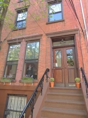 Great duplex with private backyard. 2 Bedroom 1.5 Baths condo. Hardwood floors throughout, exposed brick walls. Close to Van Vorst Park. About 4 blocks from light rail, 15 min walk to Grove Path station.