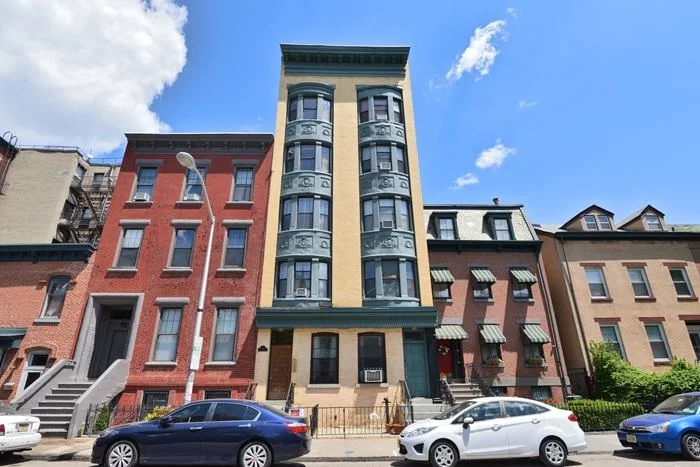 Fantastic Loft 1 + Den in Downtown Jersey City. Located just 2 Blocks to the Grove Street PATH! This home features : Exposed Brick, Lofted Ceilings, Laundry In Unit, Hardwood Floors, Dishwasher , tiled bath & more! Rental parking options less than 3 blocks. Large private attic storage in unit and private storage in basement make this an amazing gem!