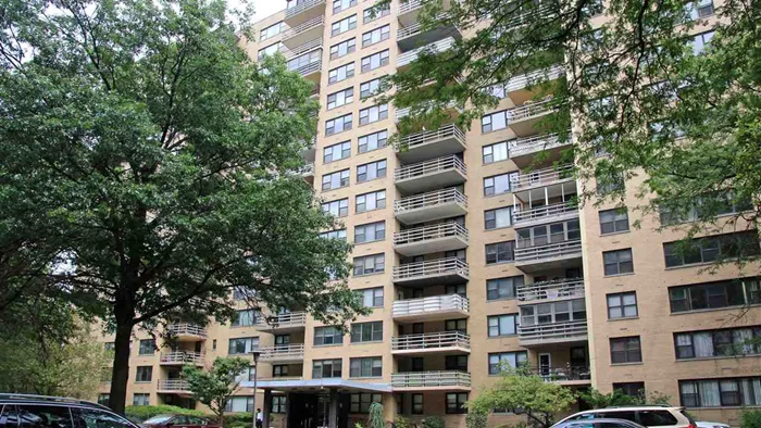 THIS IS A LARGE 2 BEDROOM, 1 BATH CONDO IN THE HEART OF JOURNAL SQUARE ONLY 1 BLOCK AWAY FROM THE PATH AND BUS TERMINAL. THE UNIT IS ON THE 10TH FLOOR WITH AMAZING VIEWS OF MIDTOWN NYC AND THE VERRAZANO BRIDGE. THERE ARE HARDWOOD FLOORS THROUGHOUT THE UNIT. THE BUILDING HAS A DOORMAN AND THERE IS PARKING AND POOL AVAILABLE FOR AN ADDITIONAL FEE!!