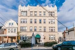 927 SQ FT Two bedroom condo with old world charm. Open floor plan. Hardwood floors throughout. Close to JSQ Path & Kennedy Blvd. bus lines to NYC. SHORT SALE APPROVED FOR $212, 000, READY TO CLOSE !! SOLD AS IS