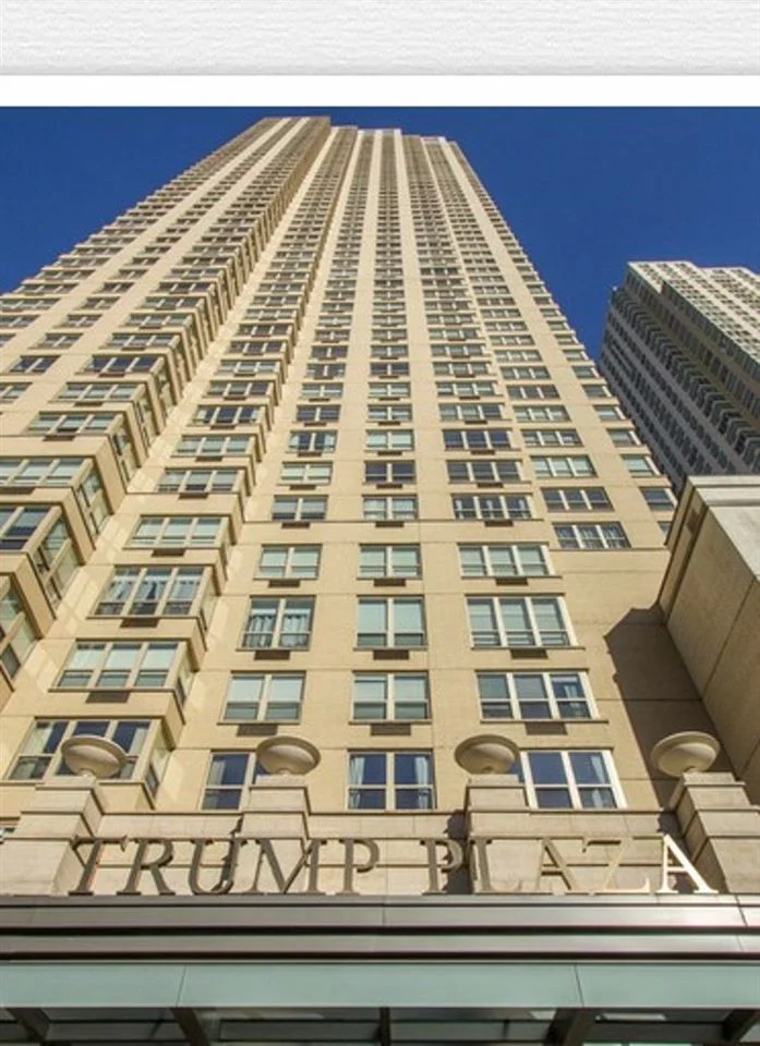 Trump Plaza West - Luxury Living - Minutes From New York City Near Exchange Place This beautiful one bedroom condominium is a Penthouse Unit with Southern Exposure. It is on the 53RD Floor and overlooks the Financial District and Statue of Liberty. The amenities are numerous in this luxury building including but not limited to concierge, pool, and fitness center. Parking is available. Laundry is in the unit.