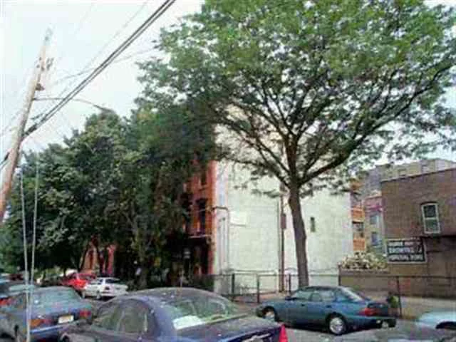 THIS TOTALLY UNIQUE PAULUS HOOK. CONDO HAS IT ALL. LOCATED ON LOVERLY TREE LINED SUSSEX STREET. MUST SEE THIS ONE BED PLUS SLEEPING LOFT, WORKING FIRE PLACE, HW FLOORS, NEWLY RENO KITCHEN, EXPOSED BRICK, ORIGINAL SHUTTERS CROWN MOLDING, SPACIOUS OUTDOORS TERRACE. MINUTES TO FERRY, LIGHT RAIL, PATH. WON'T LAST, MAKE YOUR APPT TODAY.