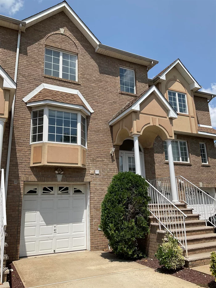 This fabulous triplex townhome with 2600sf of living space is located in the heart of Secaucus in Liberty Court - a 12 unit complex. Well maintained unit with 3 bedrooms/3.5 baths featuring hardwood floors, upgraded eat-in kitchen with quartz countertops and center island. Glass sliders lead to outdoor terrace. Oversized master suite with master bath and lots of closet space. Huge living area on ground level opens to a lovely shared backyard and has 1 full bath. Excellent location, 25 minutes to NYC/Newark Airport. Close to MetLife Stadium, American Dream Mall. NYC bus & Secaucus Train Station shuttle just outside the community. Secaucus Public Library, Buchmuller park, Town Pool and Rec Center are also nearby.