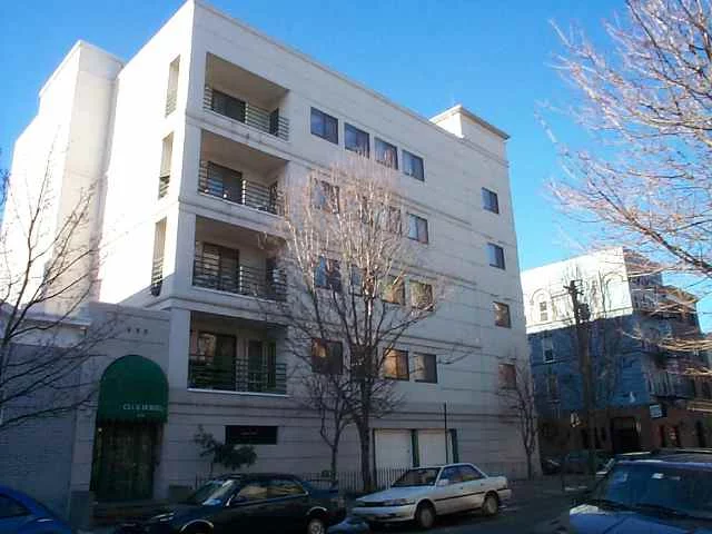 2 BED UNIT IN ELEVATOR BLDG WITH ROOF TOP DECK, GARAGE PARKING AND STORAGE. STRONG CONDO ASSOCIATION. UNIT ALSO HAS A SMALL TERRACE, OPEN DINING LIVING ROOM LAYOUT. PKG SPOT #11.