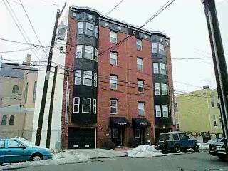 PRICED TO SELL. THIS VERY RARE 4 BR 2 BTH WITH PARKING AND COMMON DECK IS PERFECT FOR INVESTORS, FAMILY, KIDS FOR COLLEGE OR TO LIVE WITH ROOMATES TO SUBSIDIZE YOUR MORGAGE. THE 4TH BEDROOM IS A TEMP. WALL INSTALLED BY THE DEVELOPER THAT CAN BE REMOVED . UNIT IS IN GREAT SHAPE AND WILL NOT LAST. GO AND SHOW.