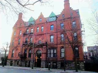 WONDERFULLY DESIGNED 2 BDRM, 2 BTH UNIT IN THE HISTORIC HEPPENHEIMER MANSION. CORNER LIVING ROOM IS FLOODED W LIGHT AND OVERLOOKS VAN VORST PARK. UPDATED MODERN KIT AND BATHS BOXED ROOM LAYOUT SEPARATE STORAGE THIS UNIT IS IN PERFECT CONDITION AND IS PRICED TO SELL.