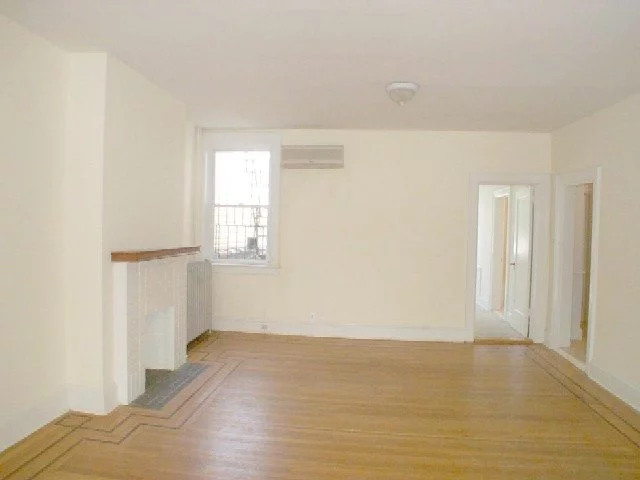 1000 SQ FT FLOOR, METAL RAILING, GRAND DOUBLE DOOR ENTRANCE, BEAUTIFUL IN - LAID HARDWOOD FLOORS, 2 FIREPLACES W/BUILT IN BOOKSHELVES, CAC, MASTER BEDROOM IN BACK, LOFTED OFFICE, SECOND BEDROOM, PARK AND CITY VIEWS, EXCELLENT TRANSPORTATION AT DOOR. STORAGE IN BASEMENT, MARBLE FLOORS IN KITCHE, GRANITE COUNTERS. 1 YEAR MAINT. 1 YEAR TAXES W/ FULL PRICE OFFER.
