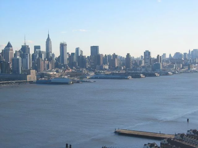View, view, view! completely unobstructed river view of Manhattan, seeing midtown, Empire State Building down to Verrazano Bridge. Luxury High Rise on Blvd East area. High floor unit facing southeast and lots of sun. Price low to sell immed. A must see. Brand new construction of kitchen- maple cabinets, granite countertop (still under construction), new bathroom and hardwood floor. maintenance incl all util and spa. parking avail $110 per month per space