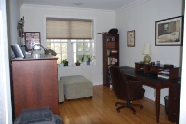 This 2 BR, 1 1/2 Bath - 3 yr young condo has all the amenities in a quiet & safe neighborhood w/ easy transportation to NY & North NJ. This home boasts a lrg gourmet kitchen w/ 42 custom cabinets, ss appliances & granite countertops. The condo has blonde birch hardwood flrs in the living room with marble floors in the kitchen & both bathrooms, a jacuzzi tub in the master bath. Beautiful custom built in wall unit in the living room. All this plus 2 parking spaces!