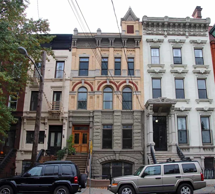 4 Family 25' wide brownstone right on Van Vorst Park in Downtown Jersey City. Can be purchased alone or as a package with 314 York St a 4 family.