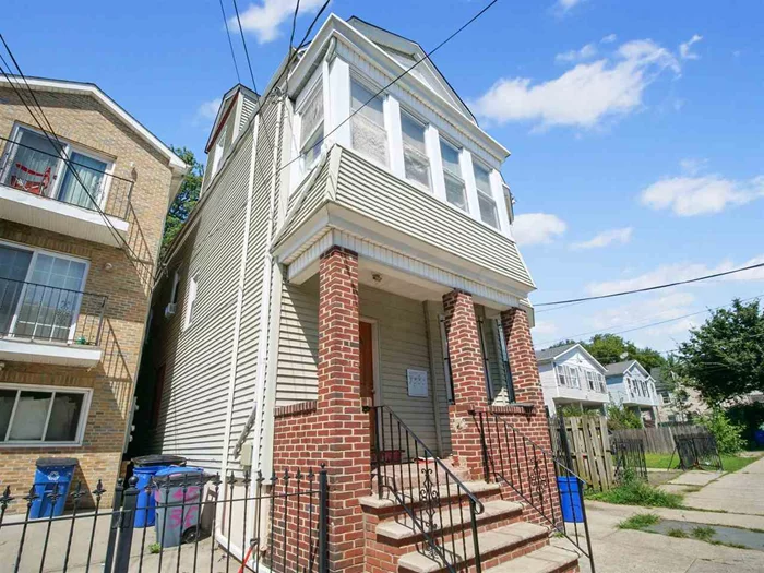 This well maintained three family is a great investment opportunity. Whether its your first project or you're a well experienced investor, this deal is right for you. This building has three favorably sized apartments and also includes a well maintained backyard. Come quick, before it's too late.