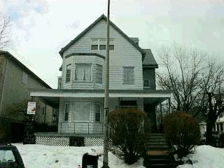 STATELY VICTORIAN IN BLVD E WITH WRAP AROUND PORCH, STAINED GLASS, HARDWOOD PANELING THROUGHOUT. TREMENDOUS DETAIL. EXCELLENT RENT ROLL. AFFORDABLE LIVING FOR OWNER OCCUPANT, HUGE FRONT AND BACK YARD, OWNER IS LIC BY NJ REC