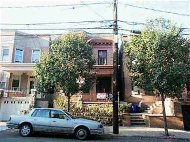 EXCELLENT INVESTMENT PROPERTY WITH GREAT INCOME. LEGAL 3 FAM.ALL BRICK WITH 3 BRS APT ON 1ST FLOOR, 2 ONE BR APT ON2ND FLOOR PLUS BONUS 2BRS APT. SEPARATE HEATING SYSTEMS. CLOSE TO BLVD EAST, GRAMMAR SCHOOL. VERY GOOD CONDITION. CALL VICTORIA AND ASK FOR ALL DETAILS. 201 868 3100 X 204