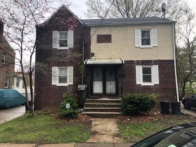 Two family home with plenty of parking and backyard space. This property is also next to public transportation and major roadways for easy access to your destinations. Act today!!