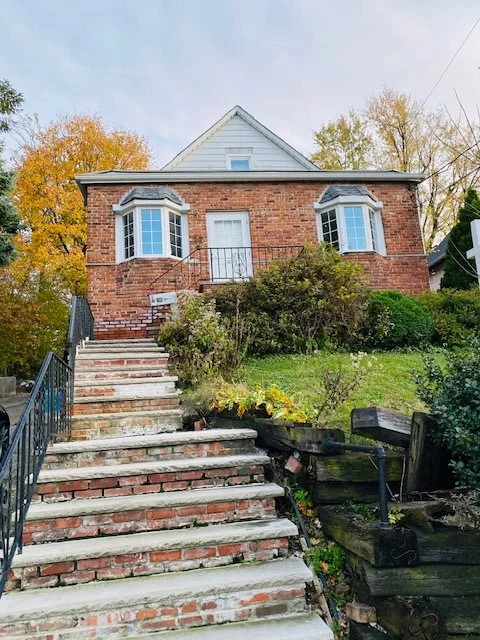 Great opportunity to own this hidden gem in the hearth Garfield. Great investment 2 fam or move into this home and enjoy rental income. Spacious 2 fam home w/parking. This is a must see.