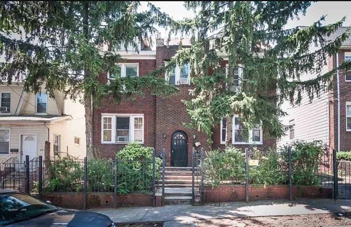 Investment 4-Family in very desirable section of Newark. Units are laid out as follows; basement: 2 bed 1 bath $1, 000 per month. Second floor features 2, 2 bed 1 bath units at $1, 050 each, the top floor is an entire unit that is 4 beds 2 baths and is currently being used as an AirBNB. Each unit has kitchen and bathrooms updates along with a huge back yard that can fit 8/10 cars. This can't miss investment opportunity is waiting for you!