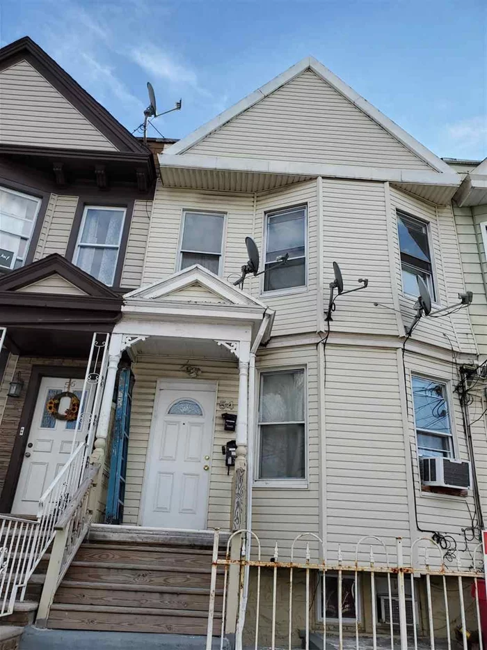 Great 2 family investment and very well maintained with Finished walk-out basement. Fully rented on a Month to Month Lease. Located in the Heart of JC-Heights, a promising and growing area. Roof 6 Months old, 1 Boiler, 2 Hot water Tanks about 1 year old. Come see it now!