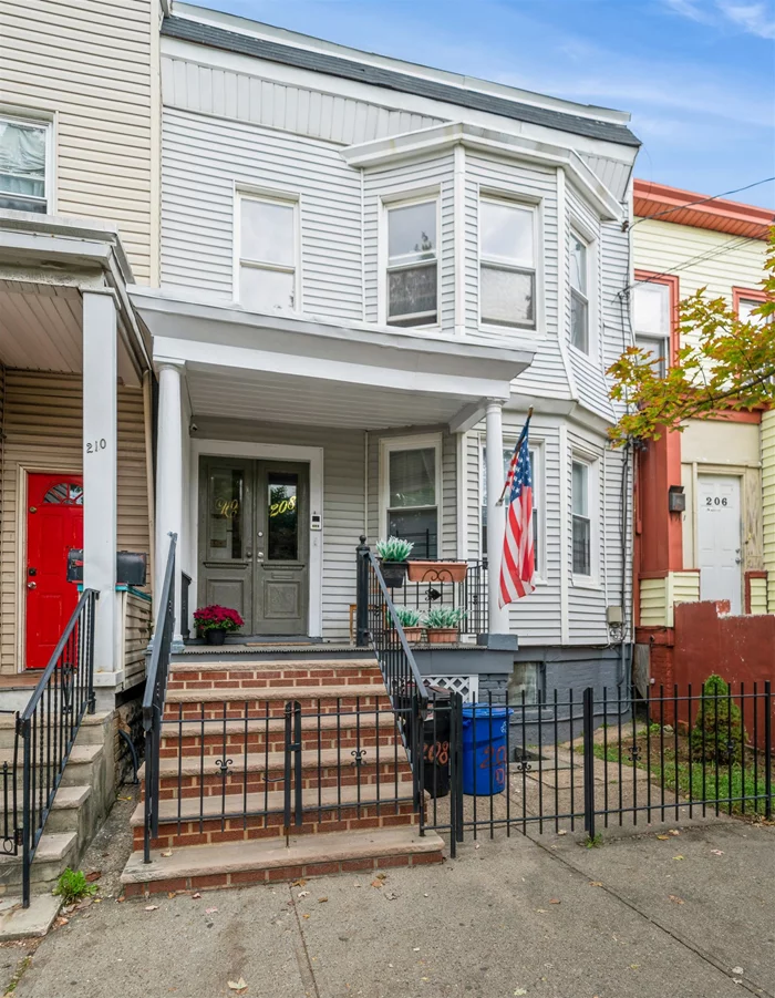 Welcome to your ideal investment property in Journal Square, just a short distance from Lincoln Park. This meticulously maintained building benefits from responsible tenants and attentive landlords. With 2, 937 square feet of space, it also includes a finished basement perfect for spacious storage and a laundry room that offers flexibility and comfort. The first floor features 2 bedrooms, a den/office, living room, dining area, kitchen, and 1 full bathroom. The second floor boasts 3 bedrooms, a den/office, living room, dining area, kitchen, and another full bathroom. A green, cozy backyard adds to the charm. Conveniently located near public transportation, shopping centers, and more!