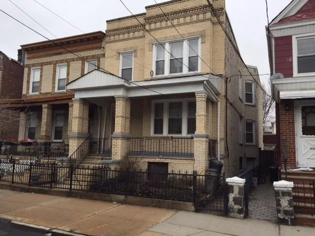 Very well maintained second floor apartment of a 2 family house. Large living room and dining room and 2 bedrooms, hardwood floors and very large eat-in-kitchen. Lots of closet space. Close to stores and public transportation.