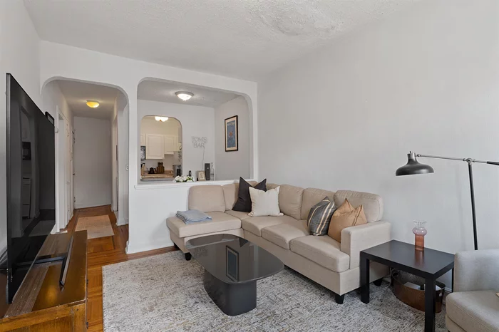 2 bed/1 bath in trendy downtown Hoboken. Walk into hardwood floors spread throughout the apartment with two nice size bedrooms, dining nook, and living space with great natural light. Building shares washer/dryer room with the neighboring building. No pets. Available 5/15!