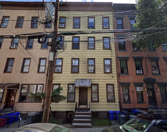 Nice 1 bedroom plus Office on 7th and Adams in Hoboken....heat and hot water included...big bedroom....3rd floor walk up...open kitchen...window AC....1 month security deposit....laundromat 2 blocks away...close to NYC transportation and local shopping.
