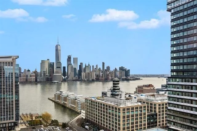 Large, bright, South Facing, 1 Bed/1 Bath with fabulous views at the Luxurious Portofino. Situated on a quiet tree lined street, this waterfront home features large bay windows overlooking Downtown NYC, upgraded kitchen with stainless steel appliances & quartz counter tops, beautiful modern floors and much more. Amenities include; 24 hr concierge, gym, heated pool, resident's lounge, business lounge & children's playroom. Rent includes water, hot water, high speed internet & Direct TV. Short walk to all major transportation Newport & Exchange Path stations, light rail, ferry & bus. Close to Newport Mall, groceries (including the new Whole foods) & tons of restaurants and boutique stores that Jersey City has to offer. Parking available for $125 a month.
