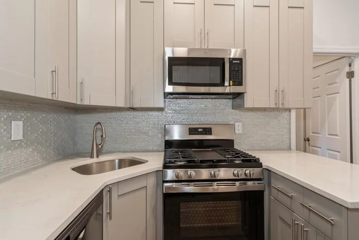 Newly Renovated 3 Bedroom, 1 Bathroom apartment in Downtown Hoboken. Unit features hardwood floors throughout, stainless steel appliances, including a dishwasher & exposed brick. Located close to the PATH. Available for an 8/22 move in! Pets ok w/ LL approval & nonrefundable pet fee.