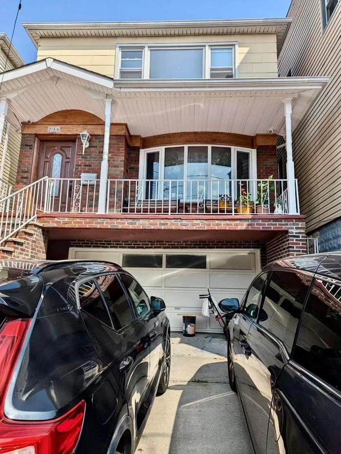 Freshly painted 2nd floor apartment consisting of living room, dining room , kitchen, 3 Bedrooms and 1 full bathroom. Kitchen has been updated . One parking space included. Wall AC and close to shopping and transportation. Available for August 1st.