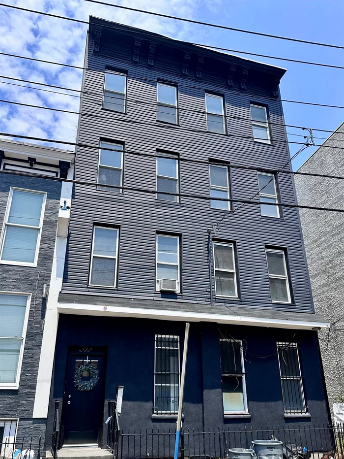 Be the 1st!!! to live in this newly renovated 1 bedroom unit in the SOHO section of downtown Jersey City.  The unit comes with NEW windows and appliances (refrigerator, microwave, dishwasher and gas stove) The unit has great natural light. Tenant responsible for their own utilities. Application/credit check required. No pets. Text to see a video of the unit!