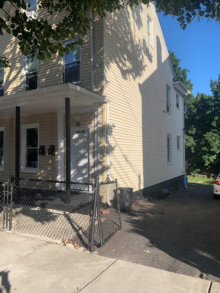 Welcome to this Freshly painted 2 bed 1 bath 1st floor apartment . Located in a quiet residential area. 1 parking included in the rent. Close to Schools, transportation, and major highways. Schedule your appointment today!