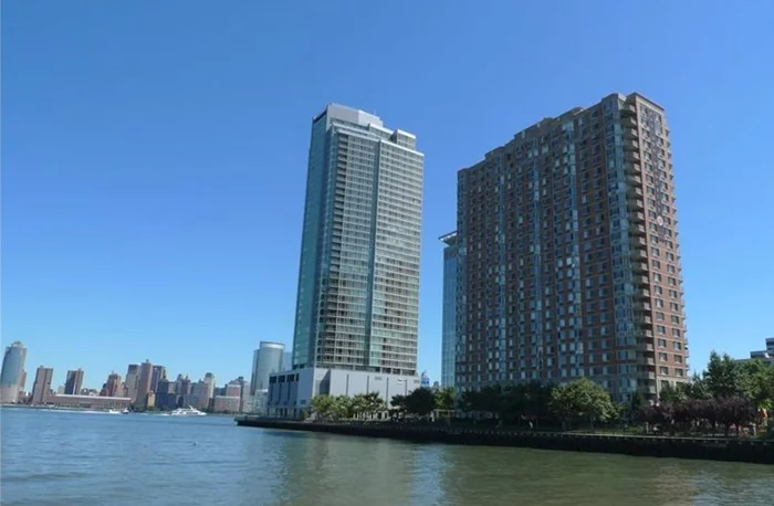 Welcome to this beautiful 2B/2.5B apartment at Crystal Point. Standing by the Hudson River, this apartment has direct NYC skyline and Hudson River view. On the private balcony, this million dollar view is all yours. Hardwood floor through out, in unit washer and dryer, central AC and floor to celling windows. It has everything you can ask for. The building has 24/7 doorman, a gym and a swimming pool. Valet parking is included. Walking distance to path, main business street and waterfront. Tenant is responsible for $500 move in and out each way and $250 application fee.