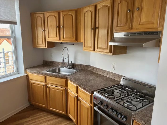 INCOME RESTRICTED HOUSING. MUST HAVE CREDIT SCORE OF AT LEAST 650+. INCOME BETWEEN $50K TO $55K FOR 1 PERSON. INCOME FOR 2 PEOPLE UP TO $64K MAX, NO EXCEPTIONS. INCOME FOR 3 PEOPLE UP TO $72K MAX, NO EXCEPTIONS. Bright and airy two bedroom apartment located in the heart of Journal Square! This apartment is just a few blocks away from the JSQ Path Station, giving the NYC commuter the ultimate door to door connivence. Excellent opportunity to be centrally located near restaurants, supermarkets and shopping at your doorstep. Coin operated washer/dryer in basement.