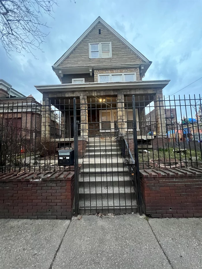 Welcome to 152 Harrison Avenue. Beautiful 1 bedroom on a quiet treelined street in a private home. 2nd floor walk up with a short walk to JSQ path train. All utilities included.