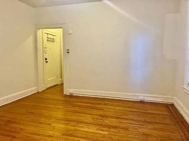 Time to get comfortable in your new rental! Welcome to this first floor, one bedroom, one bath unit in a convenient location. Featuring hardwood floors and a functional layout, this unit is calling your name. Located near schools, transportation, and 1st street park, just a short distance from your favorite shops and restaurants. Come make it your own today!