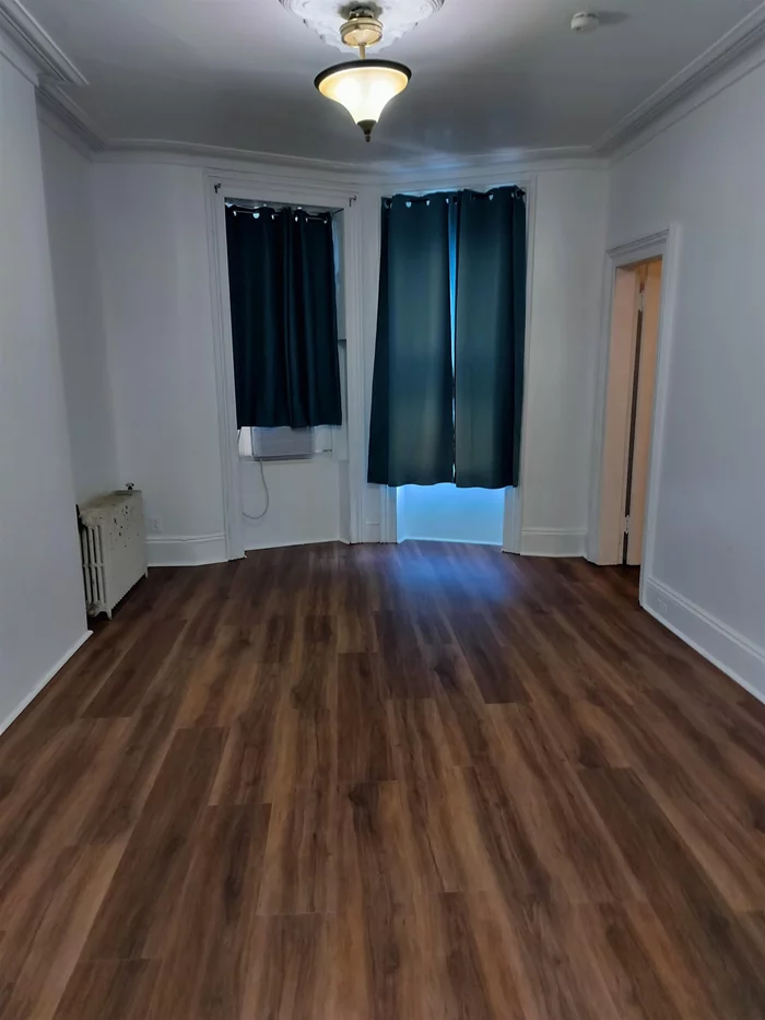 ***GREAT DEAL***HEAT AND HOT WATER INCLUDED***HUGE TWO BEDROOM/1 BATH WITH HARDWOOD FLOORS RIGHT ON WASHINGTON ST. CLOSE TO RESTAURANTS, BARS, SCHOOLS, PARKS AND TRANSPORTATION TO NYC.