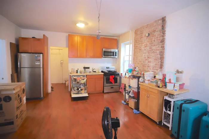 AVAIL ASAP - 2 Bed/ 1 Bath in convenient Journal Square location. Unit features heat and hot water included & is pre-wired for Verizon Fios. Laundromat on the corner, unit is up the block from Rt 139 which takes you directly to the Holland Tunnel. Close to all mass transit, restaurants, parks, schools, and shopping! Schedule a viewing today! Won't last! ** Pictures are of similar unit.