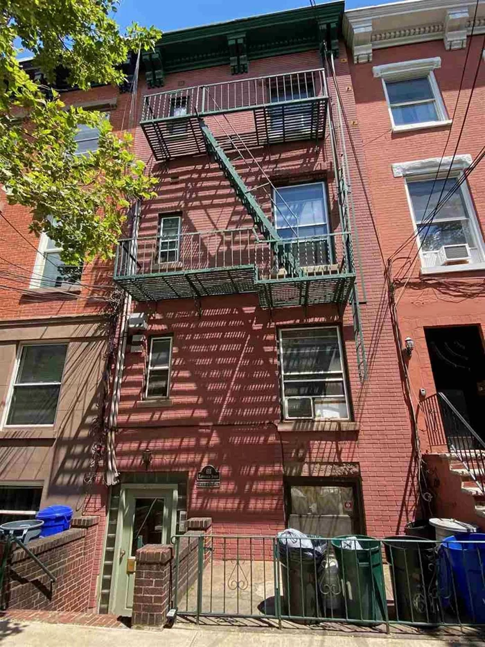 Charming Studio in a historic brick row home, downtown Hoboken, just a 10 minute walk to the Path Train and NJ Transit System. Wide Plank hardwood floors, exposed brick and high ceilings. Located on a pretty tree lined street.