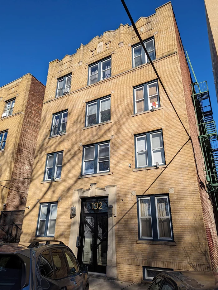 Discover this newly renovated 1-bedroom, 1-bathroom apartment on the first floor. Rent includes heat and hot water for your convenience. Ideally situated just minutes from the Journal Square PATH station, this unit offers both comfort and accessibility.