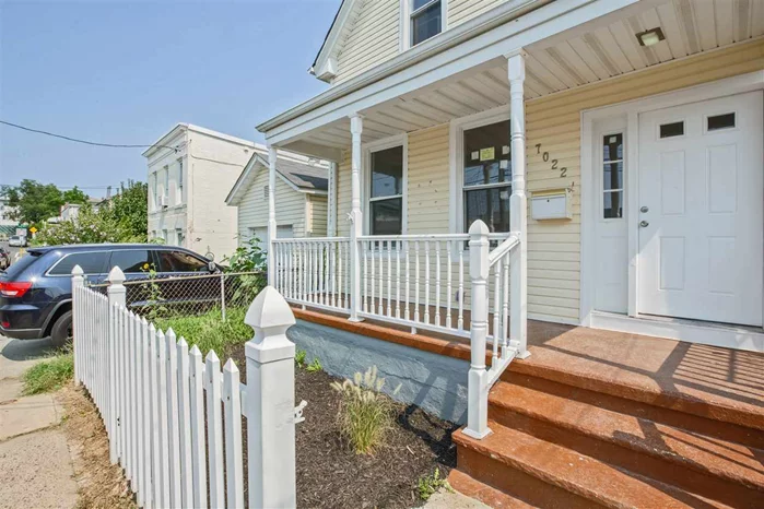 Condo Alternative! Totally renovated 2 bedroom, 1 1/2 baths. Modern kitchen w granite counter tops, SS appliances, recess lighting, hardwood flooring throughout. Central Air/Heat. This charming one family is waiting for you! Close to transportation.