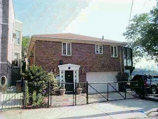 ONE FAMILY BRICK, MOTHER/DAUGHTER STYLE WITH UNOBSTRUCTED PANORAMIC VIEWS OF BEAUTIFUL NYC SKYLINE & HUDSON RIVER, SECLUDED NON-THRU STREET, YET 1 BLOCK FROM NYC TRANS GARAGE & DRIVEWAY, 1ST FLOOR HAS KIT, LR 2 BRS, FULL BATH, PATIO, DECK & LOVELY LANDSCAPED GARDEN & CENTRAL A/C ALARM SYSTEM AND PRIVACY GATE AND GARAGE DOOR