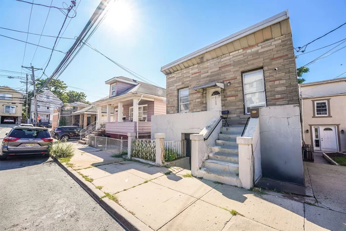 Quaint single family home ideally located in uptown North Bergen. Relax in your private yard and enjoy swimming in your pool. Short distance to schools, restaurants, supermarkets, shopping and one block away from JFK Blvd. for easy access to public transportation.