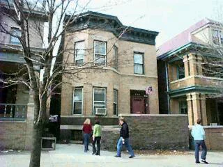 BEAUTIFUL BROWNSTONE IN THE MUCH SOUGHT AFTER CASTLEPOINT TERRACE NEIGHBORHOOD. QUIET COBBLESTONE STREET. HUGE POTENTIAL.