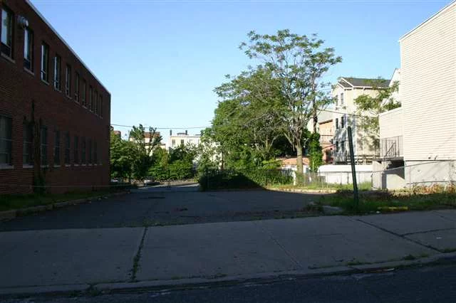 7290 square feet vacant lot zoned residential. Only 3 blocks from the Journal Square Path. The property is within the Journal Square Redevelopment Plan that allows up to 6 stories with approximately 40 units.
